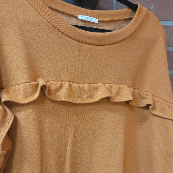Chic Soul Ruffled Rust Orange Sweatshirt 3x - Picture 4 of 5